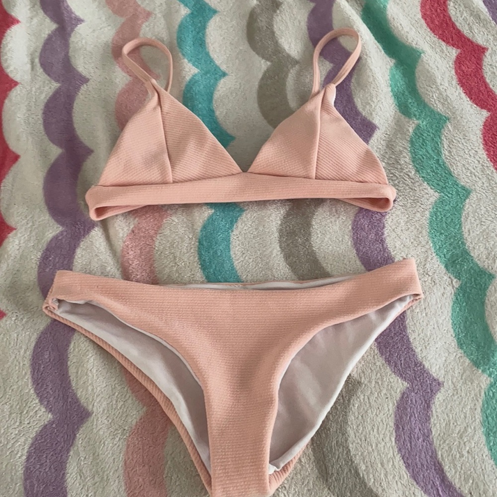 bakini set